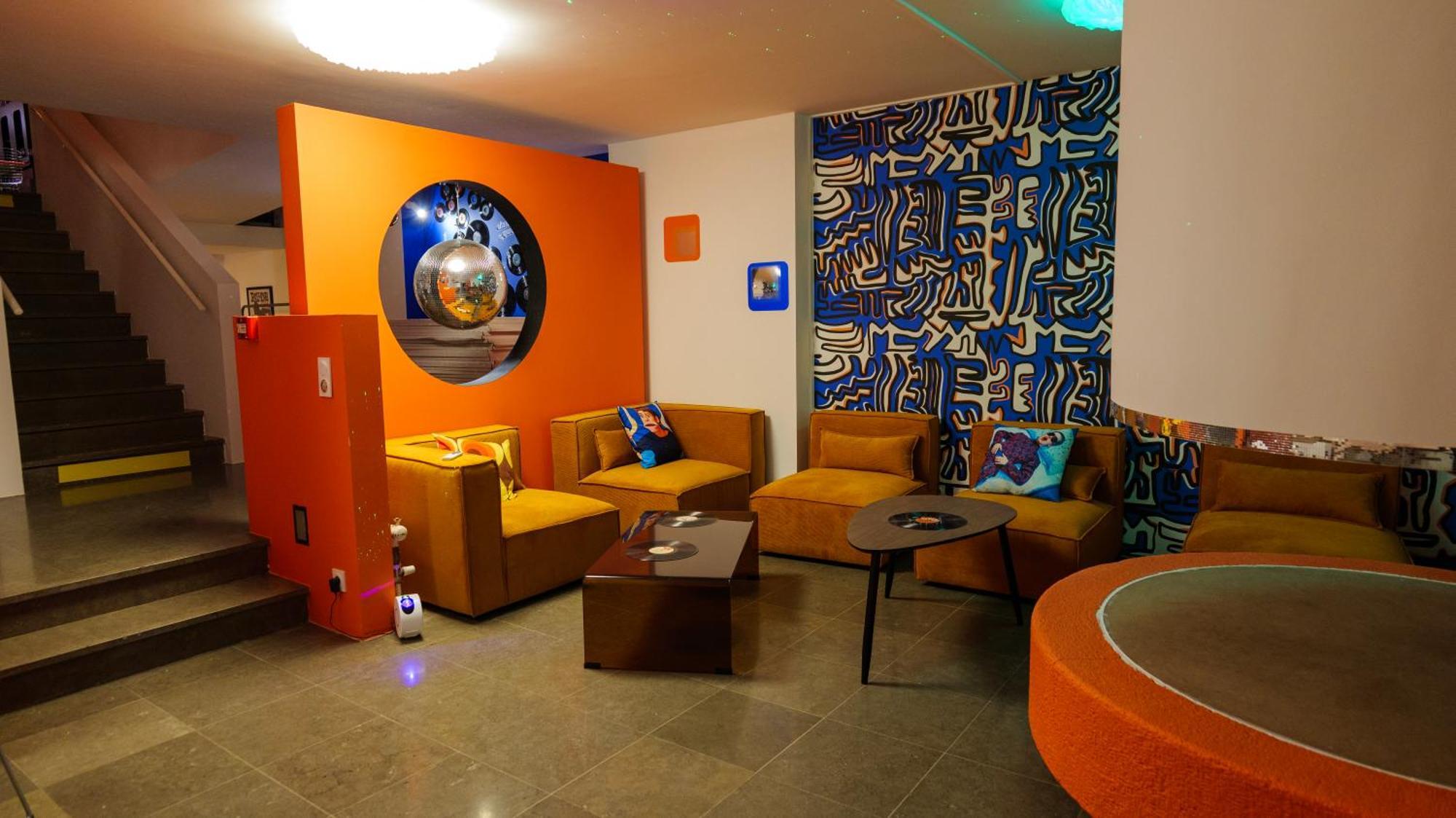 Hyp'Hotel Saint Marcellin Bagian luar foto