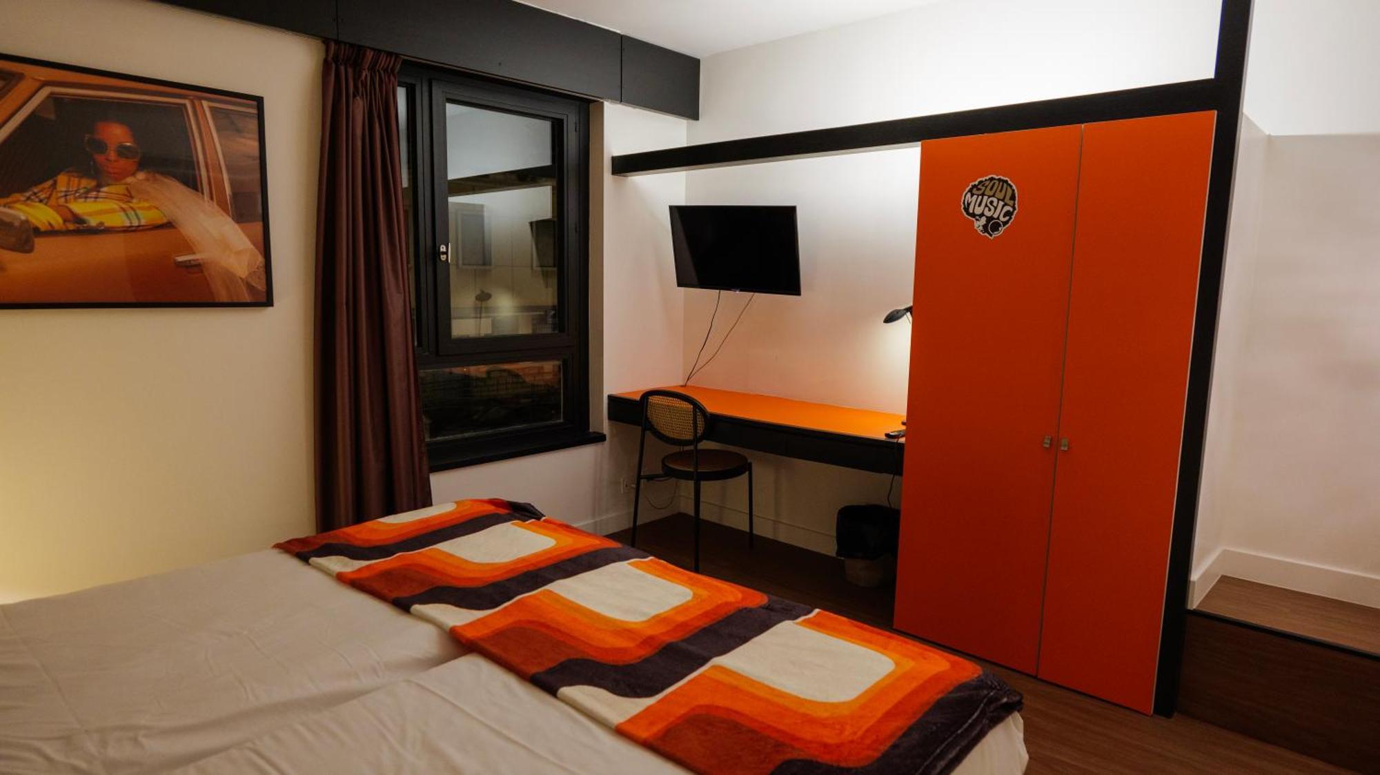 Hyp'Hotel Saint Marcellin Bagian luar foto